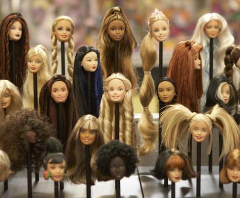 Barbie etnias